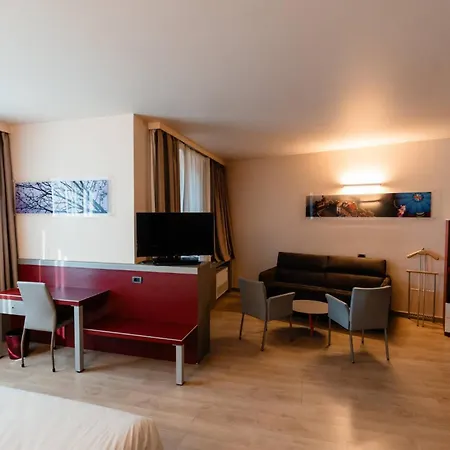 Hotel Ristorante I Castelli 4* Alba (Piedmont)