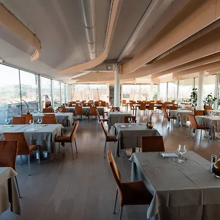 Hotel Ristorante I Castelli Alba (Piedmont)