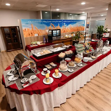 Hotel Ristorante I Castelli فندق 4*