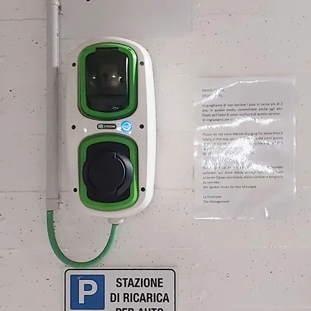 Hotel Ristorante I Castelli 4* Alba (Piedmont)